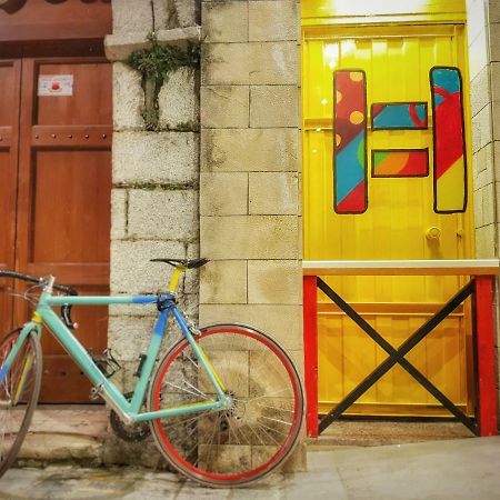 Bed Station Hostel & Bar Shkoder Exterior photo