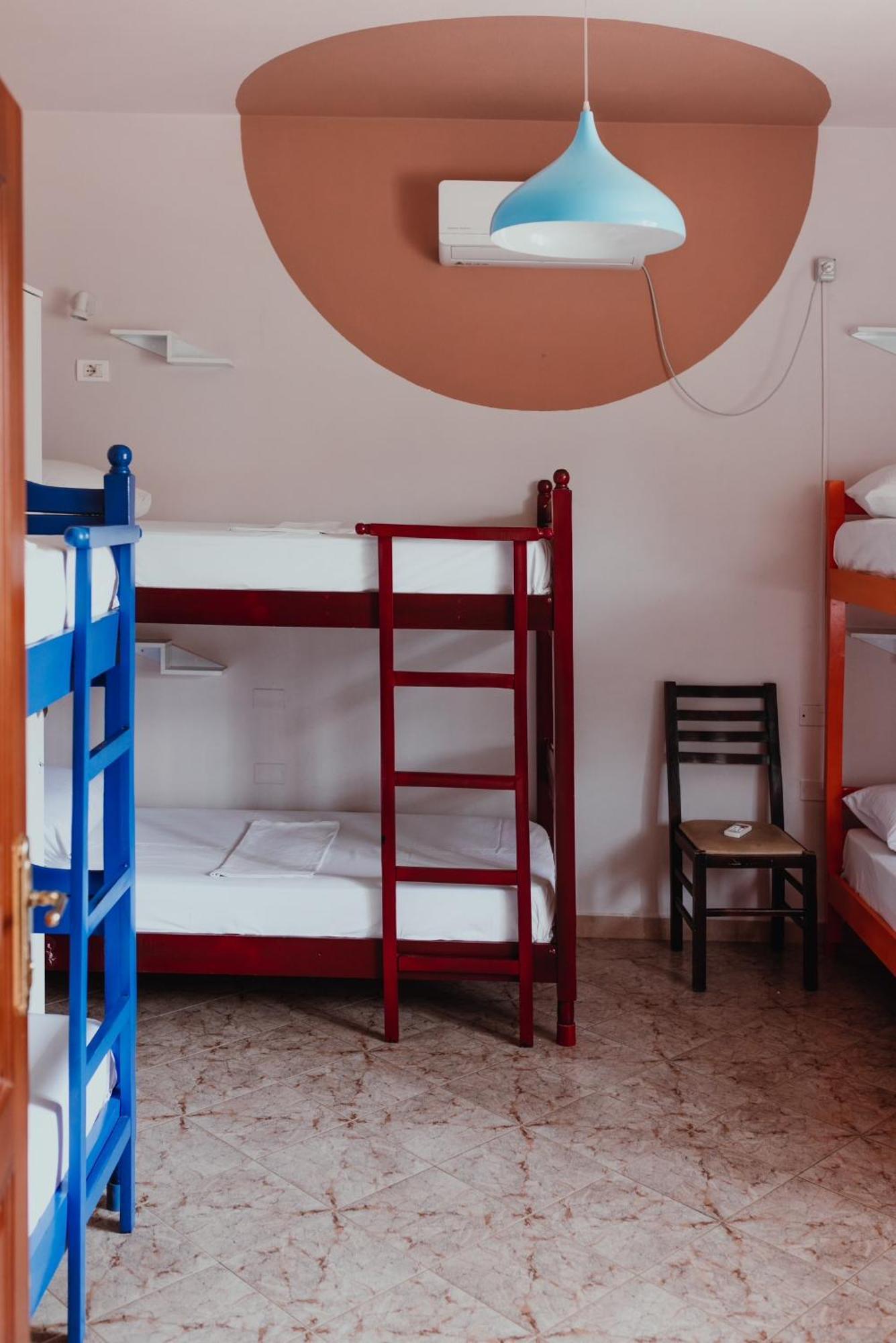 Bed Station Hostel & Bar Shkoder Exterior photo